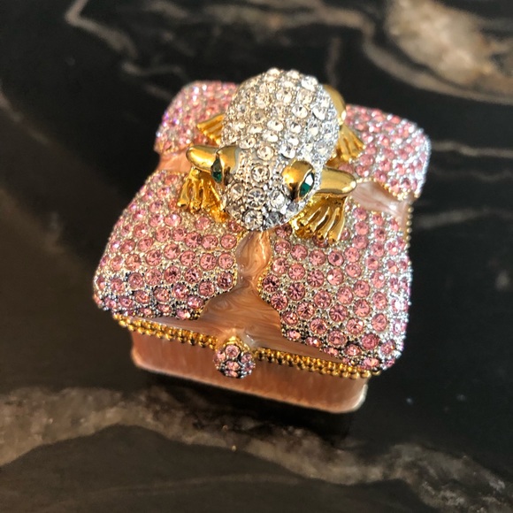 Gorgeous crystal frog enamel trinket / pill box - Picture 2 of 5